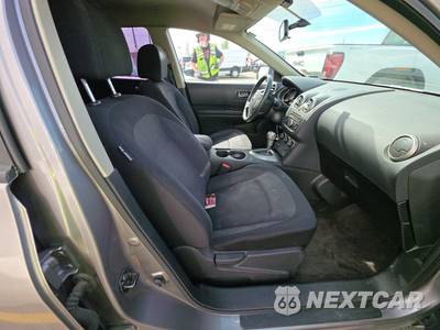 2013 Nissan Rogue S - zdjęcie 8 z 31 - miniatura
