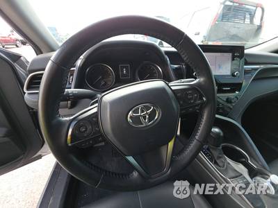 2023 Toyota Camry SE - zdjęcie 10 z 28 - miniatura