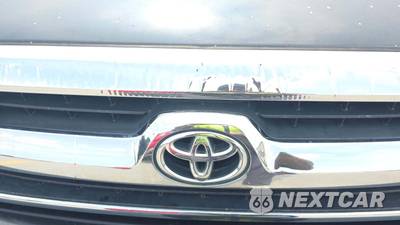 2008 Toyota 4Runner SR5 - zdjęcie 24 z 26 - miniatura