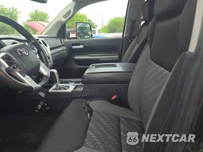 2018 Toyota Tundra SR5 Crew Cab Short Bed - zdjęcie 7 z 41 - miniatura