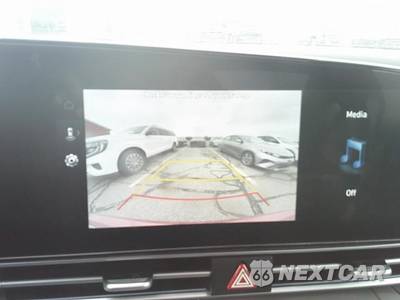 2025 Hyundai Elantra SEL Convenience - zdjęcie 12 z 32 - miniatura