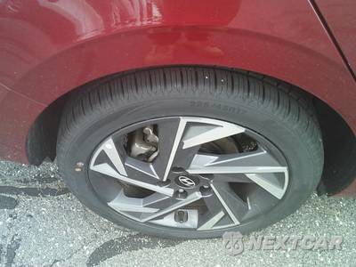 2025 Hyundai Elantra SEL Convenience - zdjęcie 5 z 32 - miniatura