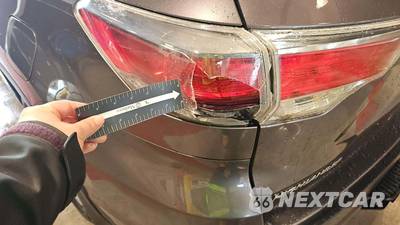 2015 Toyota Highlander Limited Platinum - zdjęcie 34 z 38 - miniatura
