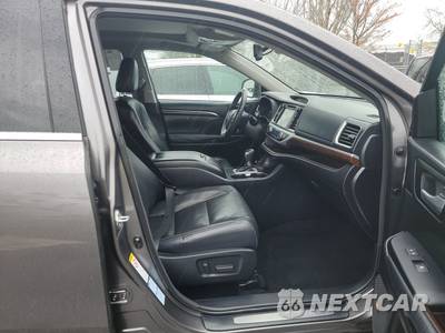 2015 Toyota Highlander Limited Platinum - zdjęcie 8 z 38 - miniatura
