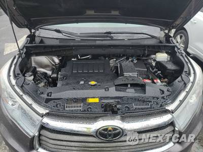 2015 Toyota Highlander Limited Platinum - zdjęcie 16 z 38 - miniatura