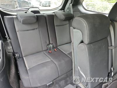 2019 Nissan Pathfinder SV Tech - zdjęcie 14 z 31 - miniatura