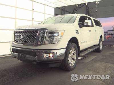2017 Nissan TITAN XD SL Crew Cab Medium Bed