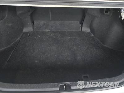 2021 Toyota Camry SE - zdjęcie 16 z 22 - miniatura
