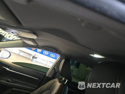 2021 Toyota Camry SE - zdjęcie 17 z 22 - miniatura