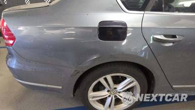 2014 Volkswagen Passat V6 SEL Premium - zdjęcie 22 z 27 - miniatura