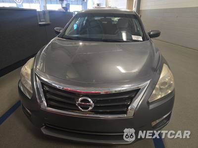 2015 Nissan Altima 2.5 S - zdjęcie 2 z 20 - miniatura