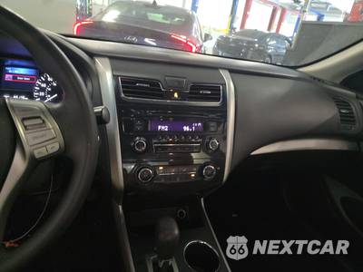 2015 Nissan Altima 2.5 S - zdjęcie 11 z 20 - miniatura