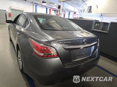 2015 Nissan Altima 2.5 S - zdjęcie 6 z 20 - miniatura