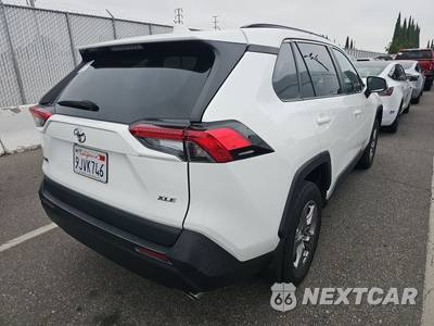 2024 Toyota RAV4 XLE - zdjęcie 4 z 19 - miniatura