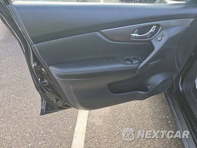 2016 Nissan Rogue S - zdjęcie 9 z 35 - miniatura