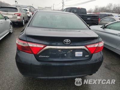 2017 Toyota Camry SE - zdjęcie 5 z 40 - miniatura