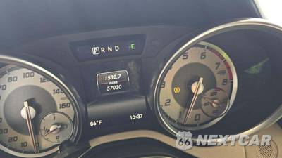 2014 Mercedes-Benz SLK 250 - zdjęcie 29 z 38 - miniatura