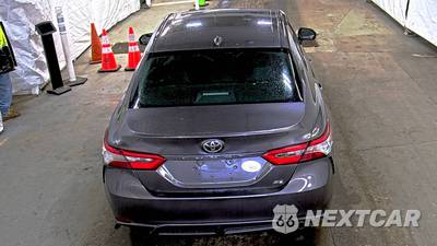 2019 Toyota Camry SE - zdjęcie 5 z 48 - miniatura