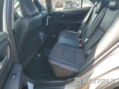 2017 Toyota Camry SE - zdjęcie 13 z 38 - miniatura