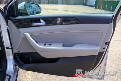 2015 Hyundai Sonata Limited - zdjęcie 22 z 46 - miniatura