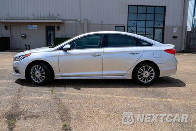 2015 Hyundai Sonata Limited - zdjęcie 38 z 46 - miniatura