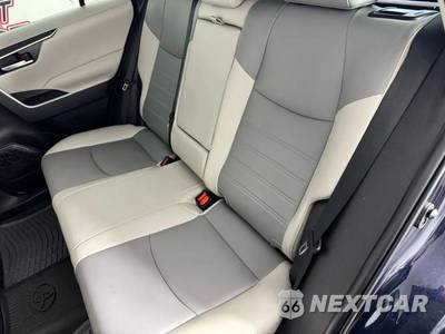 2025 Toyota RAV4 XLE Premium - zdjęcie 39 z 50 - miniatura