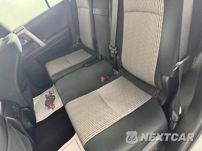 2023 Toyota 4Runner SR5 - zdjęcie 36 z 46 - miniatura