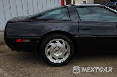 1994 Chevrolet Corvette Coupe - zdjęcie 22 z 35 - miniatura