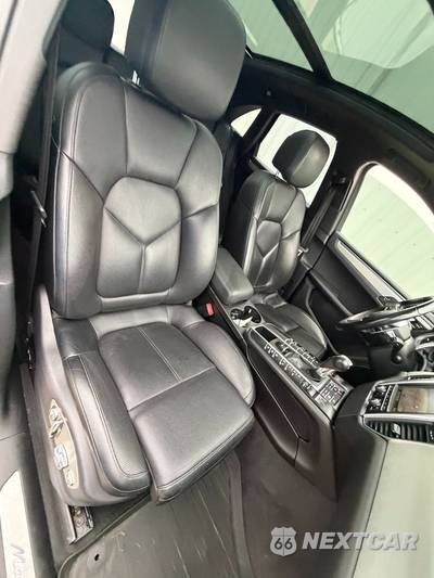 2015 Porsche Macan S - zdjęcie 45 z 63 - miniatura
