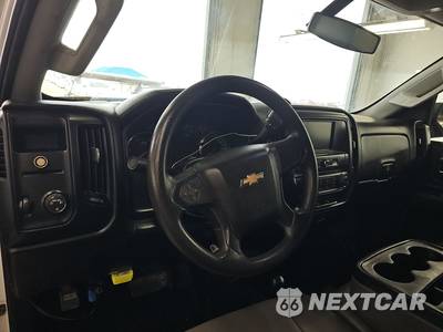 2018 Chevrolet Silverado 2500HD WT Crew Cab Long Bed 1WT - zdjęcie 11 z 38 - miniatura