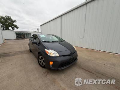 2015 Toyota Prius Two - zdjęcie 1 z 51 - miniatura