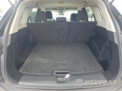 2023 Nissan Rogue SV - zdjęcie 14 z 19 - miniatura