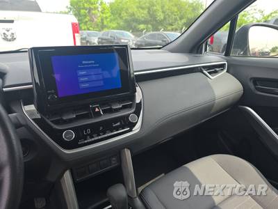 2024 Toyota Corolla Cross Hybrid S - zdjęcie 11 z 19 - miniatura