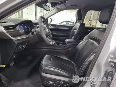 2023 Jeep Grand Cherokee L Limited - zdjęcie 7 z 29 - miniatura