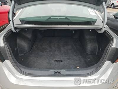 2025 Nissan Altima SV - zdjęcie 16 z 18 - miniatura