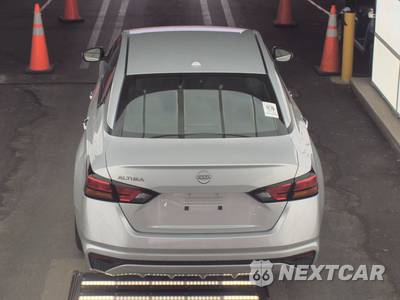2025 Nissan Altima SV - zdjęcie 5 z 18 - miniatura