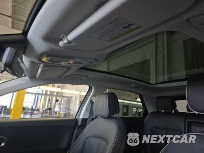 2024 Hyundai IONIQ 5 Limited - zdjęcie 17 z 23 - miniatura