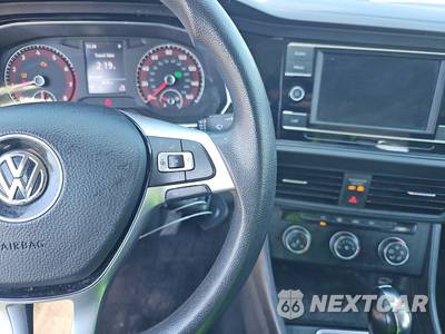2019 Volkswagen Jetta R-Line - zdjęcie 11 z 31 - miniatura