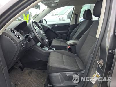 2013 Volkswagen Tiguan S - zdjęcie 7 z 18 - miniatura