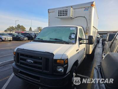 2013 Ford Super Duty E-450 Cutaway DRW