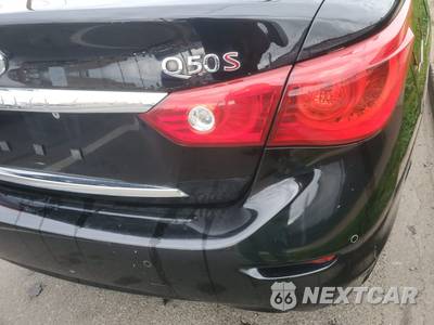 2015 INFINITI Q50S 3.7 - zdjęcie 7 z 39 - miniatura
