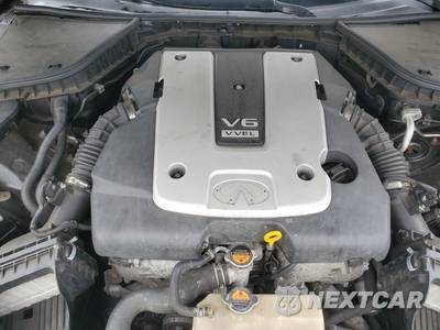 2015 INFINITI Q50S 3.7 - zdjęcie 18 z 39 - miniatura