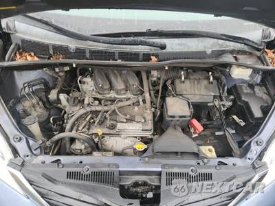2014 Toyota Sienna LE 8-Passenger 119.3" WB - zdjęcie 16 z 20 - miniatura