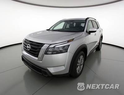 2025 Nissan Pathfinder SV - zdjęcie 3 z 12 - miniatura