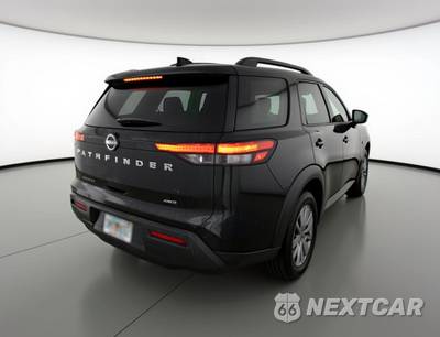 2025 Nissan Pathfinder SV - zdjęcie 7 z 12 - miniatura