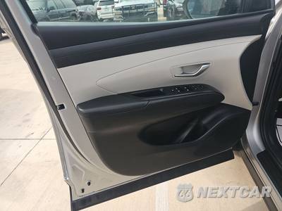 2025 Hyundai Tucson SEL - zdjęcie 9 z 19 - miniatura