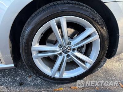 2014 Volkswagen Passat TDI SEL Premium - zdjęcie 18 z 30 - miniatura