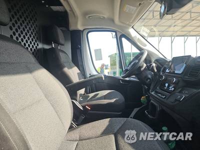 2025 Ram ProMaster 2500 Cargo Van Tradesman w/Passenger Seat Low Roof 136.0" WB - zdjęcie 8 z 26 - miniatura
