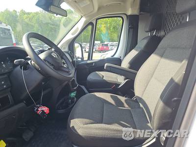 2025 Ram ProMaster 2500 Cargo Van Tradesman w/Passenger Seat Low Roof 136.0" WB - zdjęcie 7 z 26 - miniatura