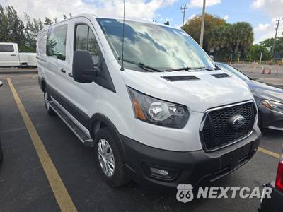 2025 Ford Transit 250 Cargo Van Low Roof 130.0" WB - zdjęcie 3 z 18 - miniatura